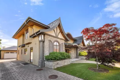 2809 Edgemont Boulevard, North Vancouver, BC, North Vancouver — Single Family Residence for sale