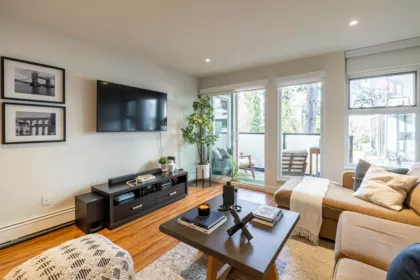 110 1850 E Southmere Crescent, Surrey, BC, Surrey — 1 bed apartment/condo for sale