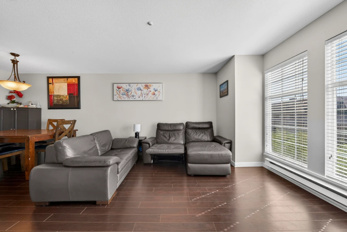 Family Room Photo of 312 1655 Grant Avenue, Port Coquitlam, BC