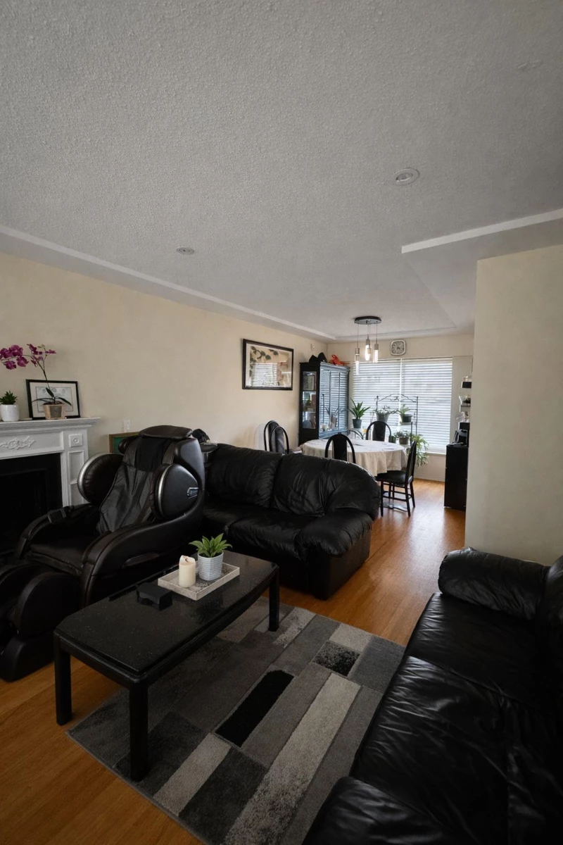Family Room Photo of 4720 Pandora Street, Burnaby, BC