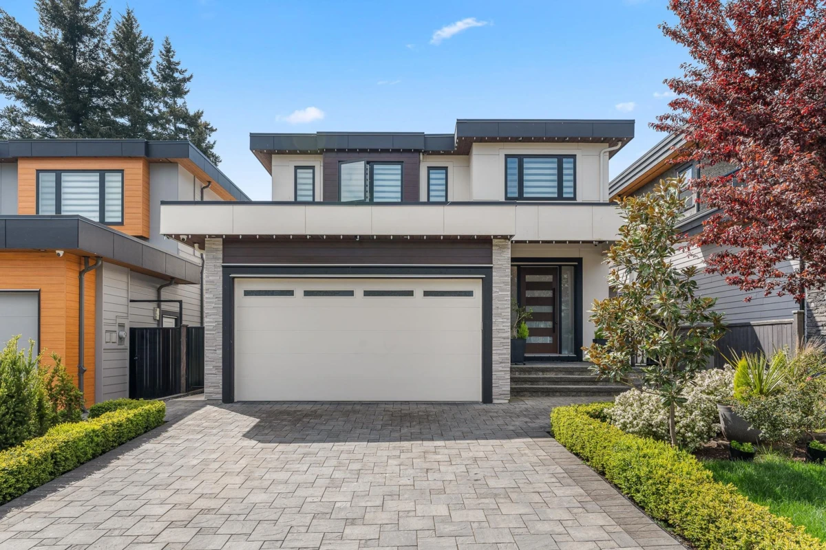 Exterior Rear Photo of 15890 Roper Avenue, White Rock, BC