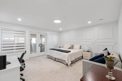 Basement Recreation Room Photo of 15890 Roper Avenue, White Rock, BC