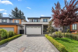 15890 Roper Avenue, White Rock, BC