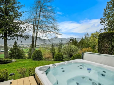 Hot Tub / Spa Photo of 41813 Majuba Hill Road, Yarrow, BC