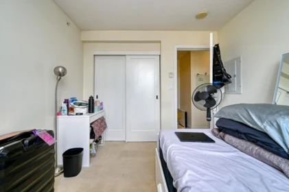 Bedroom 4 Photo of 1307 1 Renaissance Square, New Westminster, BC