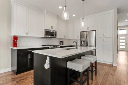 Kitchen Photo of 60 46110 Thomas Road, Chilliwack, BC