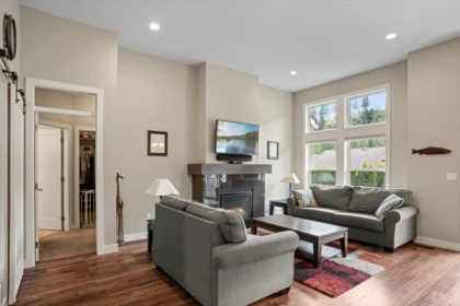 Primary Bedroom Photo of 60 46110 Thomas Road, Chilliwack, BC