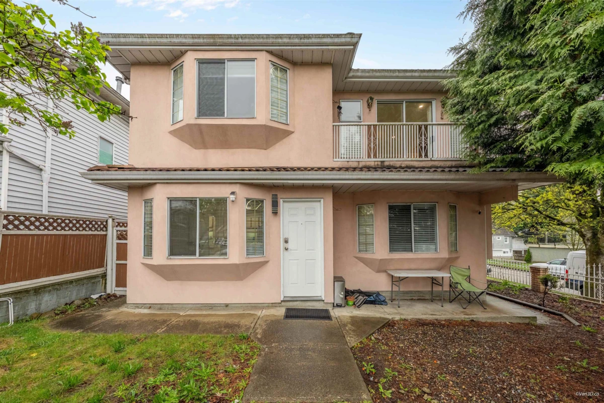 Exterior Rear Photo of 707 E 63rd Avenue, Vancouver, BC