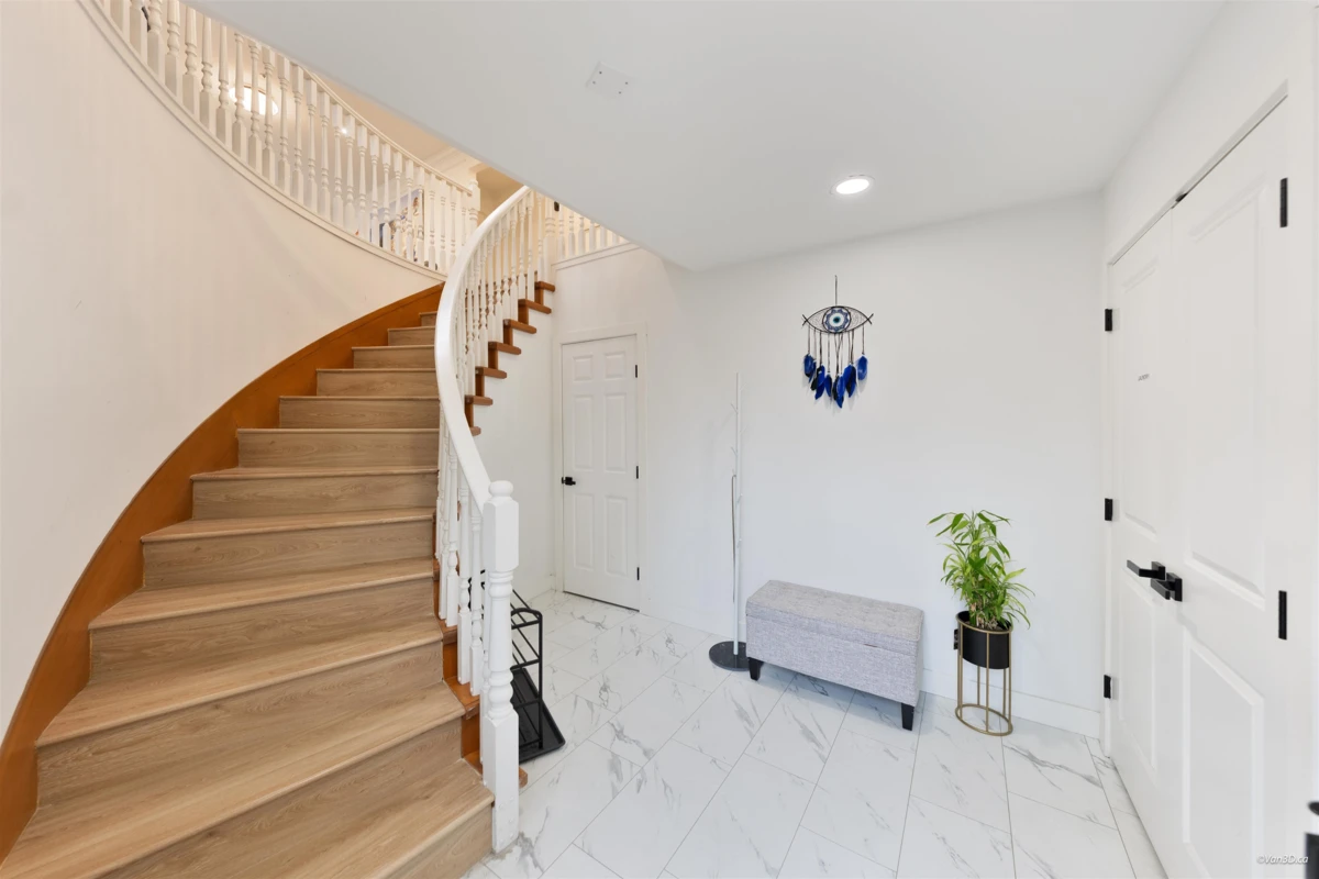 Family Room Photo of 707 E 63rd Avenue, Vancouver, BC