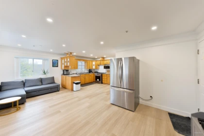 Mudroom Photo of 707 E 63rd Avenue, Vancouver, BC