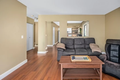 Breakfast Nook Photo of 34899 Glenn Mountain Drive, Abbotsford, BC