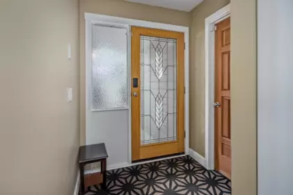 34899 Glenn Mountain Drive, Abbotsford, BC, Abbotsford — Single Family Residence for sale