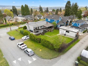 Outdoor Kitchen Photo of 1501 Eighth Avenue, New Westminster, BC