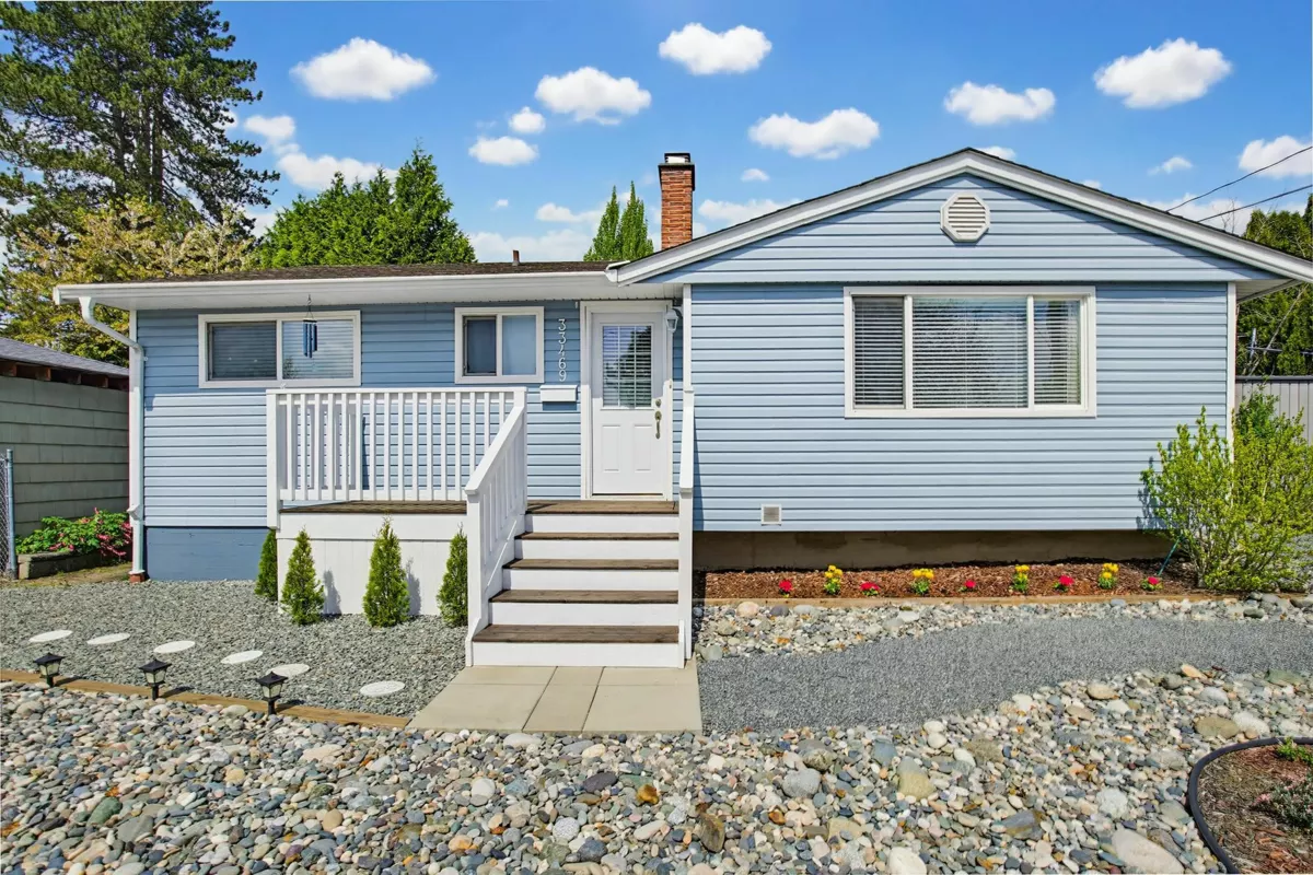 Exterior Rear Photo of 33469 5 Avenue, Mission, BC