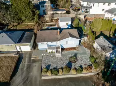 Hot Tub / Spa Photo of 33469 5 Avenue, Mission, BC