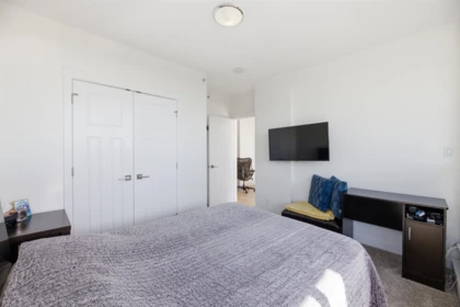Guest Bathroom Photo of 3301 2968 Glen Drive, Coquitlam, BC