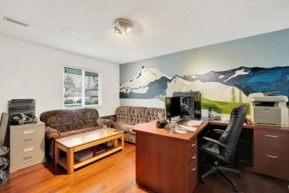 Kitchen Photo of 13452 85 Avenue, Surrey, BC