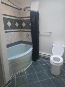 Primary Bathroom Photo of 10032 122 Street, Surrey, BC