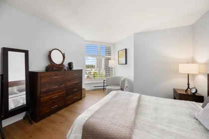 Hallway Photo of 904 1135 Quayside Drive, New Westminster, BC