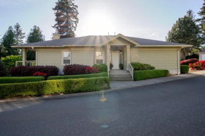 Fitness Center Photo Near 3 34159 Fraser Street, Abbotsford, BC
