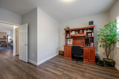 Office / Den Photo of 3 34159 Fraser Street, Abbotsford, BC