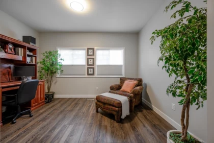 Powder Room Photo of 3 34159 Fraser Street, Abbotsford, BC