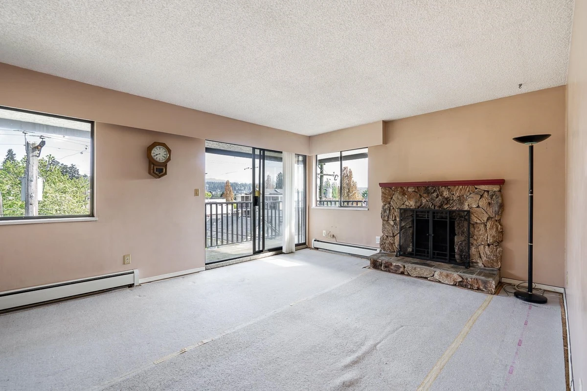 Family Room Photo of 310 316 Cedar Street, New Westminster, BC