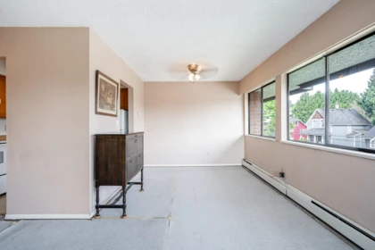 Kitchen Island Photo of 310 316 Cedar Street, New Westminster, BC
