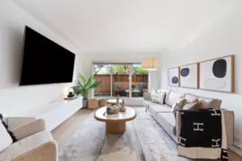 105 1440 E Broadway, Vancouver, BC