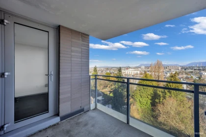 Primary Bathroom Photo of 1112 8988 Patterson Road, Richmond, BC
