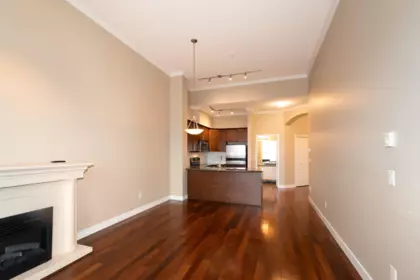 Walk-In Closet Photo of 412 2627 Shaughnessy Street, Port Coquitlam, BC