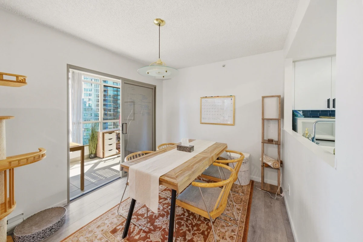 Family Room Photo of 1705 867 Hamilton Street, Vancouver, BC