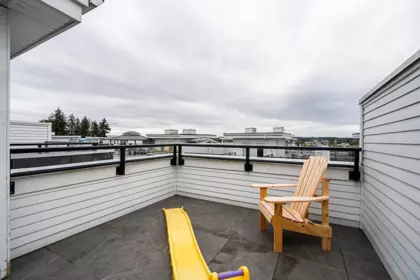 Hot Tub / Spa Photo of 27 16337 23a Avenue, Surrey, BC