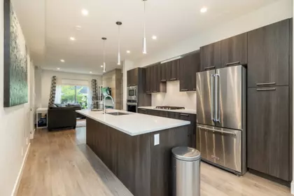 Kitchen Photo of 27 16337 23a Avenue, Surrey, BC