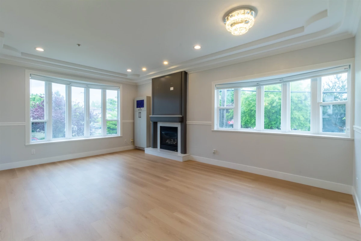 Dining Area Photo of 392 E 63rd Avenue, Vancouver, BC