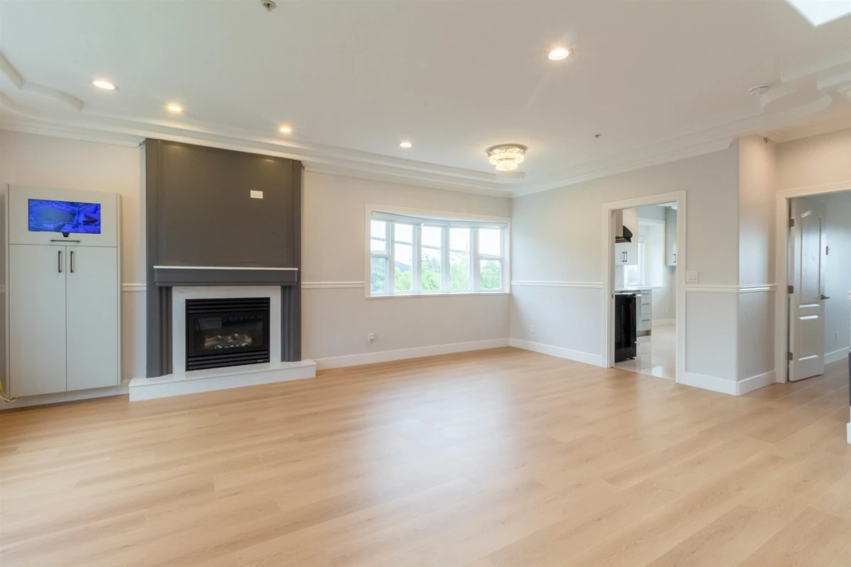 Living Room Photo of 392 E 63rd Avenue, Vancouver, BC