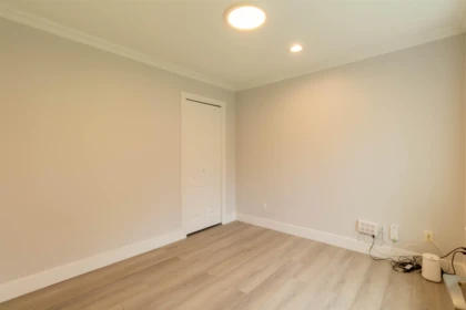 Primary Bedroom Photo of 392 E 63rd Avenue, Vancouver, BC