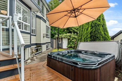 Aerial View of 14915 35 Avenue, Surrey, BC