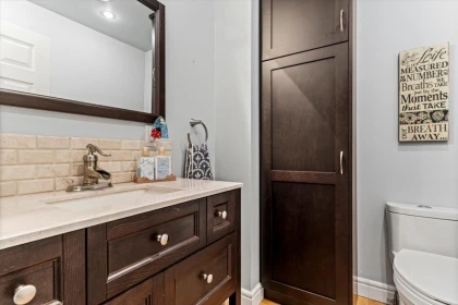 Hallway Photo of 14915 35 Avenue, Surrey, BC