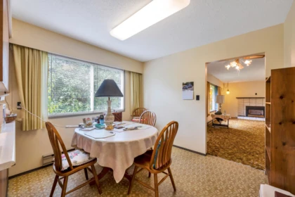 Primary Bedroom Photo of 28595 Dewdney Trunk Road, Maple Ridge, BC