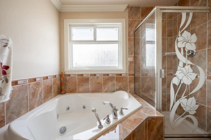 Mudroom Photo of 15746 84 Avenue, Surrey, BC