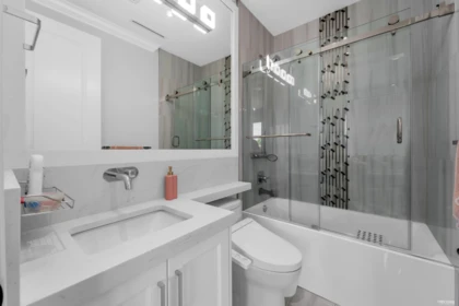 Swimming Pool Photo of 8580 Camden Crescent, Richmond, BC