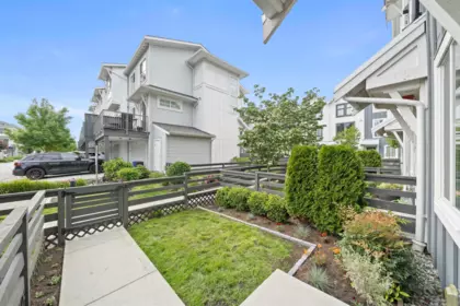 Swimming Pool Photo of 46 4656 Orca Way, Tsawwassen, BC