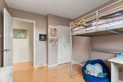 Laundry Room Photo of 2074 Beaver Street, Abbotsford, BC