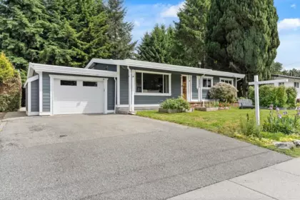 2074 Beaver Street, Abbotsford, BC, Abbotsford — Single Family Residence for sale