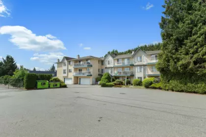 302 2567 Victoria Street, Abbotsford, BC, Abbotsford — Apartment/Condo for sale