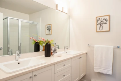 Guest Bathroom Photo of 92 158 171 Street, Surrey, BC
