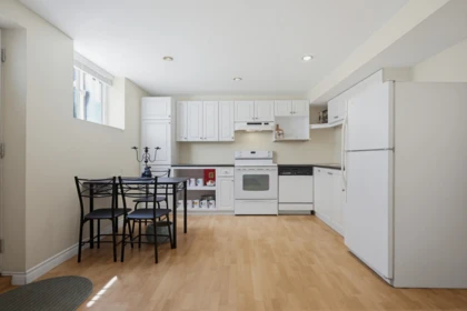Hot Tub / Spa Photo of 15512 37a Avenue, Surrey, BC