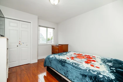 Basement Recreation Room Photo of 16089 80 Avenue, Surrey, BC