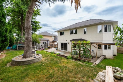 Hot Tub / Spa Photo of 16089 80 Avenue, Surrey, BC